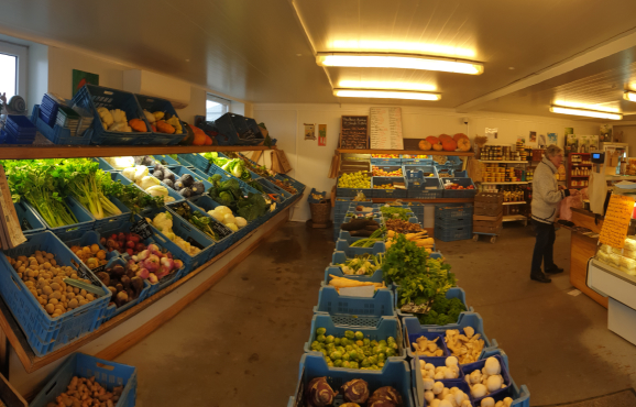 Magasin de la ferme du pavé, à Gozée